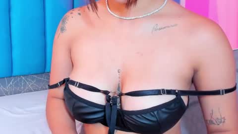 CarolineeGarcia online show from February 28, 9:47 am