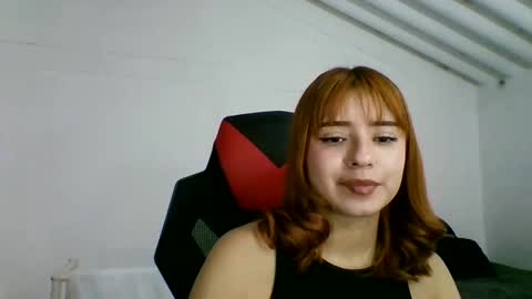 carolinnapinkman online show from May 23, 9:00 pm