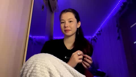 Emma online show from November 27, 11:07 am