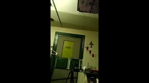 carrilloeverardo219 online show from March 26, 8:41 am