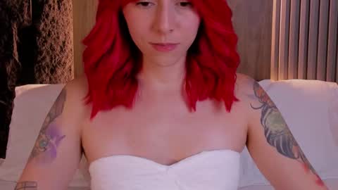 Snapshot of casandra_busting chatting on February 14, 10:36 pm Casandra online show from February 14, 10:36 pm
