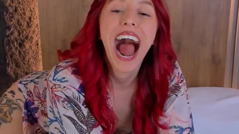 Snapshot of casandra_busting chatting on October 20, 7:41 pm Casandra online show from October 20, 7:41 pm
