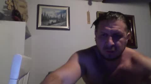 Snapshot of cashmaster33 chatting on February 13, 6:15 pm cashmaster33 online show from February 13, 6:15 pm