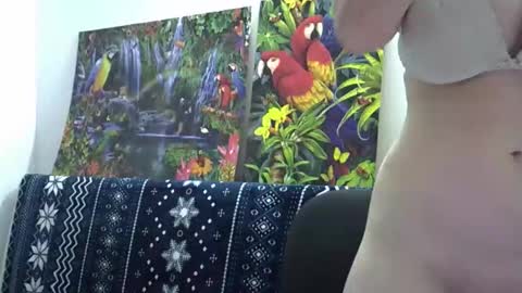 Cassandra online show from December 4, 7:19 am