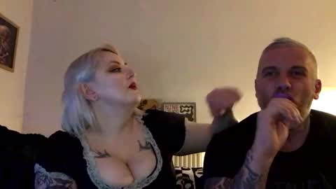 cassandra_138 online show from January 8, 10:58 pm