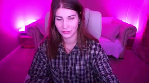 Lena online show from December 2, 7:29 am