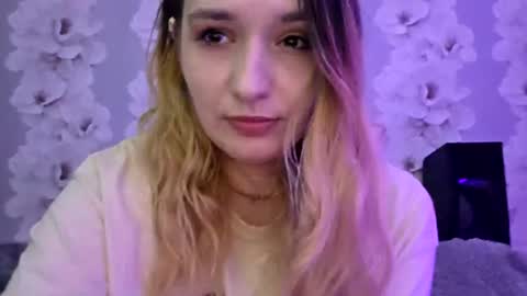 Casey Chris online show from July 2, 2:00 pm