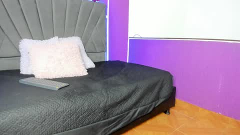 Cassie Jones online show from January 24, 4:16 am