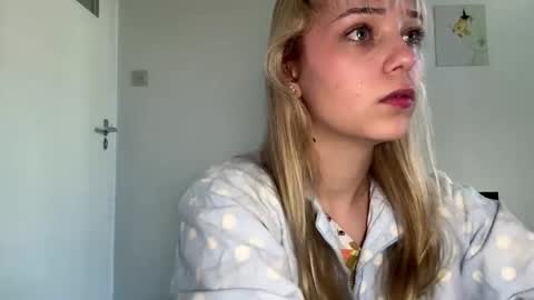 Olivia online show from April 9, 7:36 am