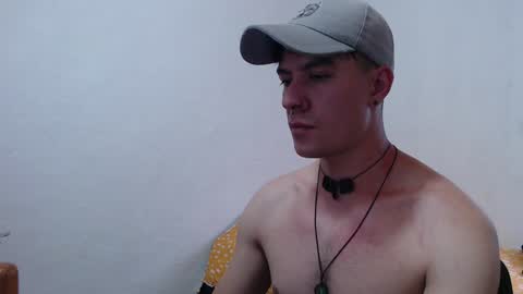 Snapshot of casteryx chatting on December 29, 7:53 pm Juan online show from December 29, 7:53 pm