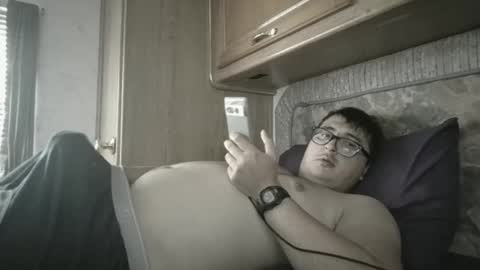 Snapshot of castortroyyyyy chatting on January 29, 10:01 pm Castor troyyyyy online show from January 29, 10:01 pm