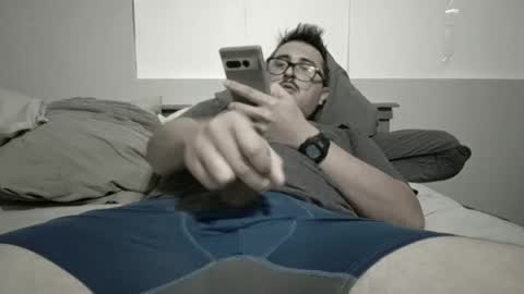 Snapshot of castortroyyyyy chatting on January 5, 6:35 am Castor troyyyyy online show from January 5, 6:35 am