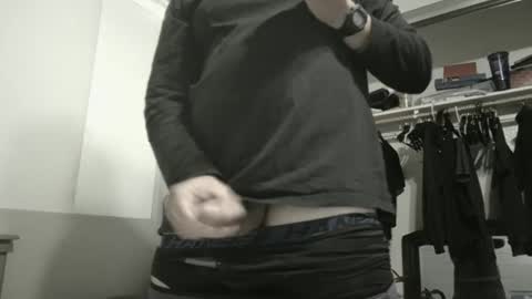 Snapshot of castortroyyyyy chatting on February 10, 3:53 pm Castor troyyyyy online show from February 10, 3:53 pm