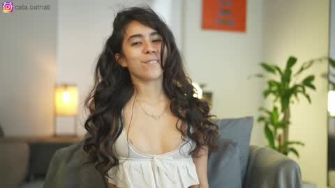 Catalina online show from March 27, 2:29 pm