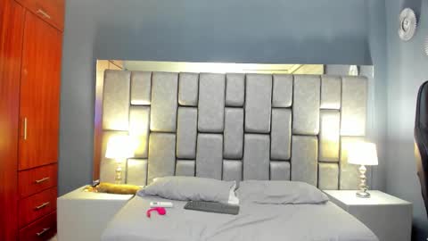 Cata Joness  My schedule 2200 - 0500 GMT -5 online show from October 29, 10:39 am