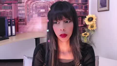 Queen Catalella online show from September 23, 3:11 am