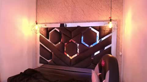 Cataleya online show from November 24, 11:09 am