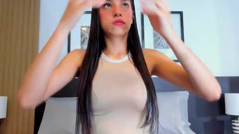 catalina online show from February 4, 3:54 am