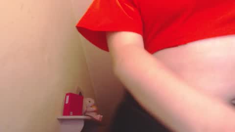 Catalina Saenz online show from December 19, 2:29 am