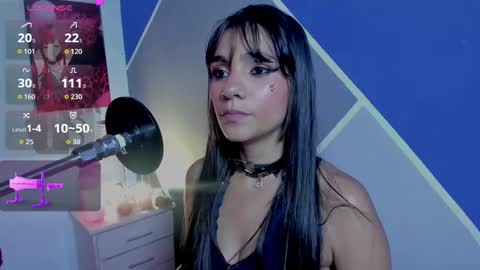 catalina_whore1 online show from September 30, 10:20 pm