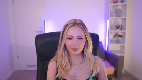 catecrago  online show from March 16, 9:02 am