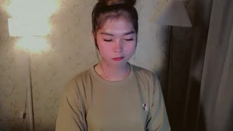 catherine_365 online show from October 28, 7:04 pm