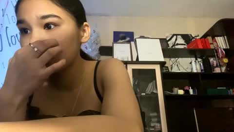 catherinepirs online show from March 17, 12:21 pm