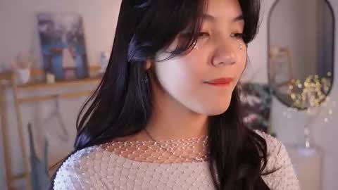 Lee online show from October 26, 5:01 pm