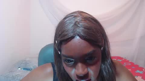 cathi_nahomi online show from October 8, 4:07 am