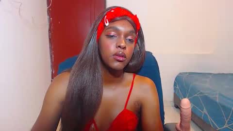 cathi_nahomi online show from November 25, 4:33 am