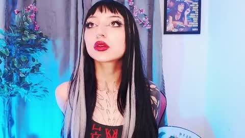 Cati help me reach my goal of 100 thumbs up again 3 online show from April 11, 5:12 am