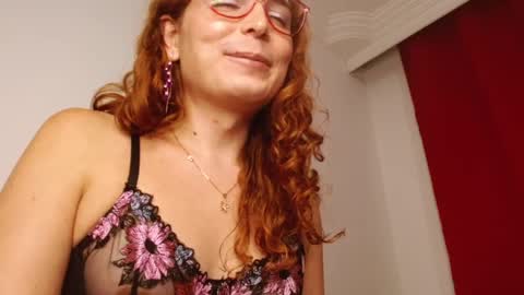 Snapshot of catnessa_ chatting on December 28, 12:57 am Catalina Restrepo online show from December 28, 12:57 am