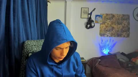 catnuaa online show from January 9, 2:43 am