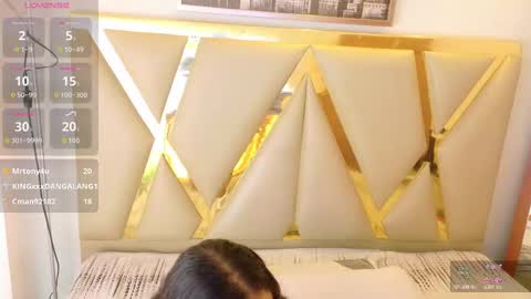 CATALEYA  online show from October 27, 12:38 pm