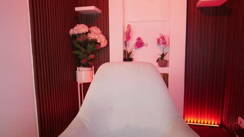 cattleyascaly online show from October 2, 8:07 pm