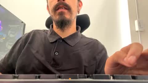 cayu_frensh94 online show from February 1, 2:34 pm