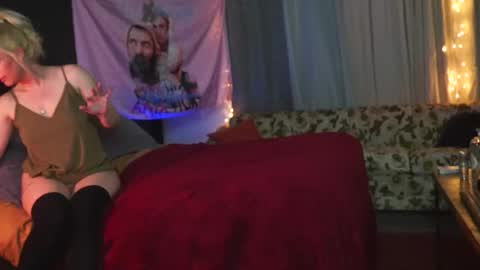 WHAT CAN YOU GET US TO DO online show from February 12, 4:27 am