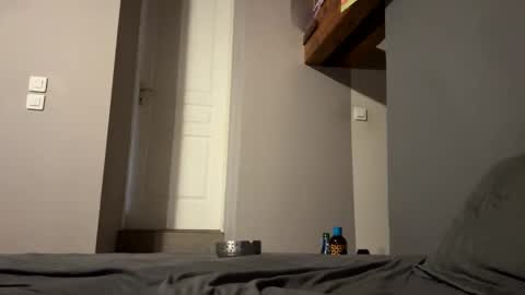 cclovefrench online show from September 9, 9:20 am