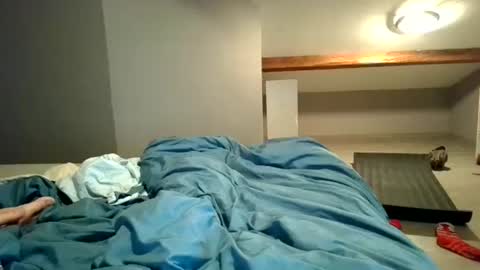 cclovefrench online show from February 7, 12:13 am