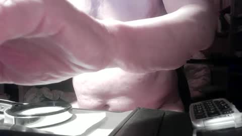 Snapshot of cd_99 chatting on March 8, 12:22 am cd_99 online show from March 8, 12:22 am