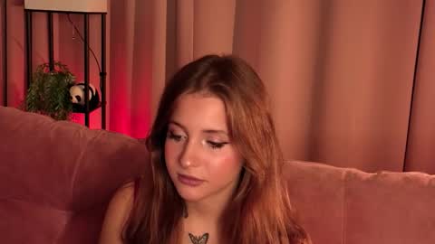 Snapshot of ceceliapidcock chatting on September 26, 7:33 pm Lina online show from September 26, 7:33 pm