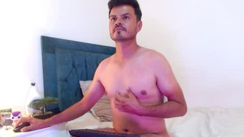 Cedrixx10 online show from April 2, 11:11 pm