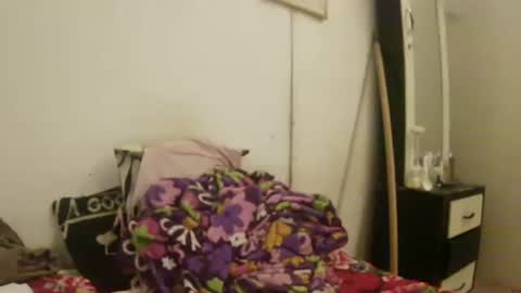 celeste198694 online show from April 7, 4:20 pm