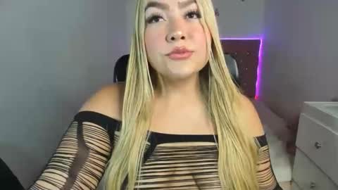 Celeste Sweet online show from April 19, 6:10 pm