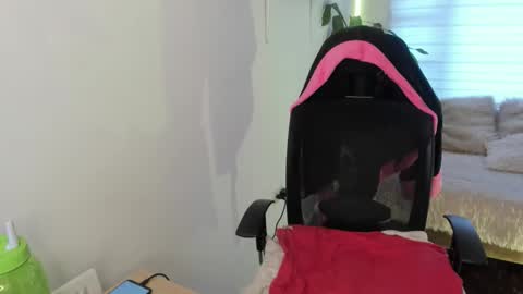 celeste_bonnet1 online show from September 15, 7:26 pm