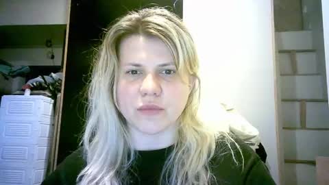 celeste_naughty_ online show from May 28, 10:35 am