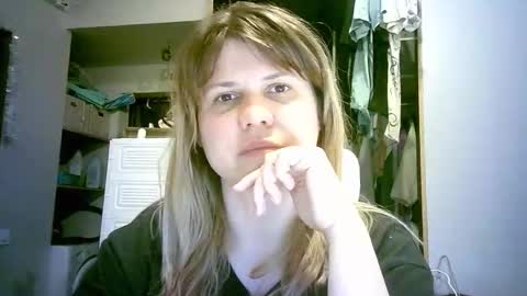 celeste_naughty_ online show from February 19, 10:03 am