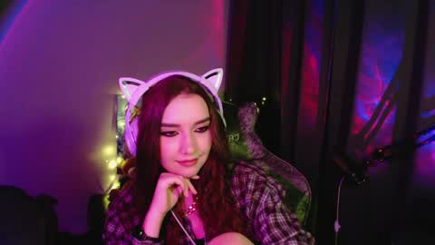 celia_sensual_ online show from May 17, 6:28 pm