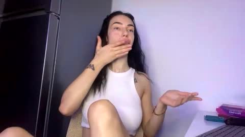 Celine Roxelle online show from November 27, 1:41 pm