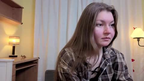 Nina online show from February 9, 5:16 pm